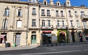Appartement Lumineux Art-Deco Centre-Ville Parking